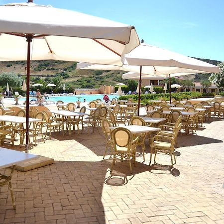 La Fenice Resort 奧爾比亞 外观 照片
